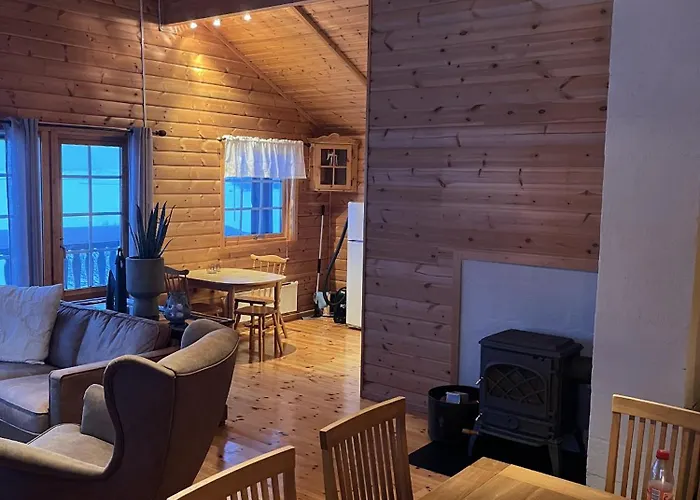 Pollstua, Cosy With Amazing Views * Alstad (Nordland)
